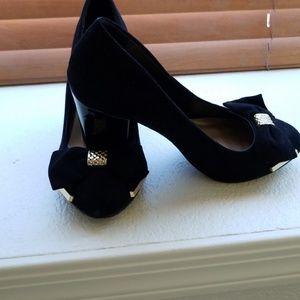 Black heels